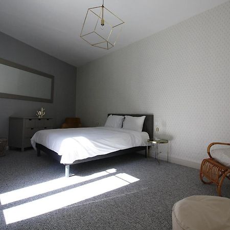 לה מאנש Appartements Plantagenet - Le 27 מראה חיצוני תמונה