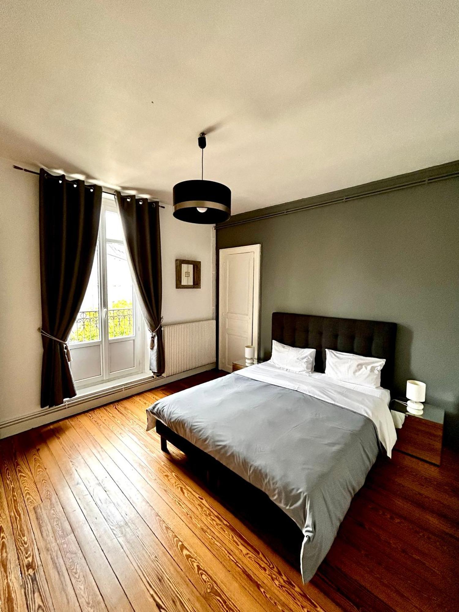 לה מאנש Appartements Plantagenet - Le 27 מראה חיצוני תמונה